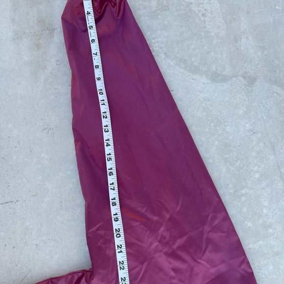 2018 VIDCON 9 Creator Embroidered Burgundy Satin Jacket Cardinal size medium - Picture 6 of 10